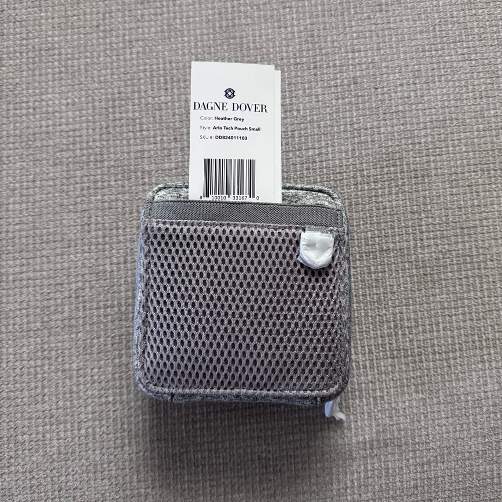 Dagne Dover Arlo Gray Tech Organizer Case for Cables & Earbuds - Picture 3 of 7
